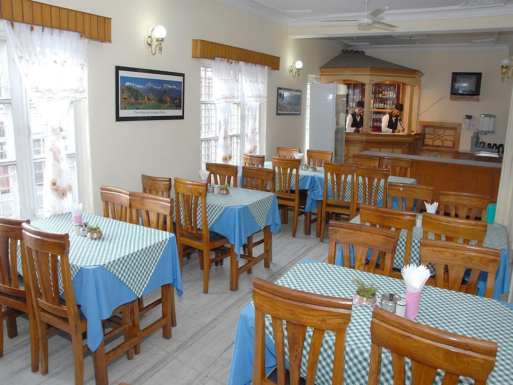 Hotel Blue Heaven Покхара Экстерьер фото